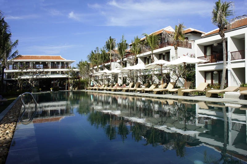 Vinh Hung Emerald Resort